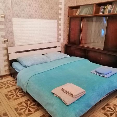 Appartement Рядом С Автовокзалом à Odessa Extérieur photo